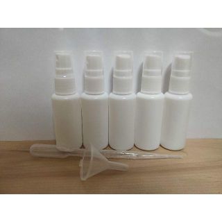 5本セット☆遮光スプレーボトル30ml☆PE製☆おまけ付(日用品/生活雑貨)