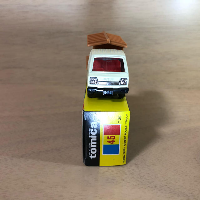 黒箱 日本製 トミカ スズキ キャリイ ラーメン屋 ミニカー TOMICA