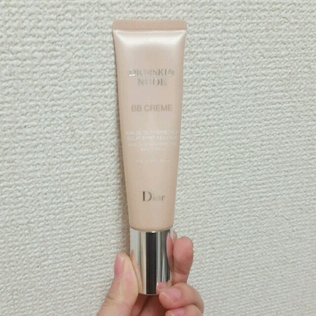 Dior(ディオール)のDiorスキンヌードBBクリーム コスメ/美容のベースメイク/化粧品(BBクリーム)の商品写真