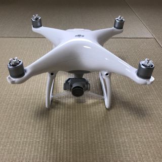 ファントム(phantom)のドローン　DJI PHANTOM 4(航空機)