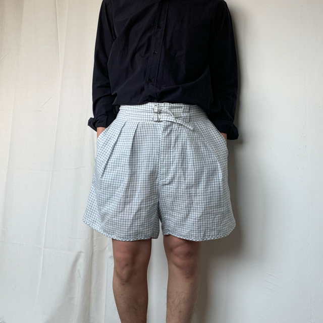 COMOLI(コモリ)のNEAT グルカショーツ　hiro様専用 メンズのパンツ(ショートパンツ)の商品写真