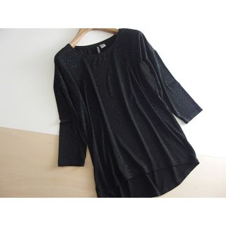 エイチアンドエム(H&M)の春夏　⚫DIVIDED by H&M⚫　半端袖ラメカットソー　eur XS　♪黒(カットソー(長袖/七分))