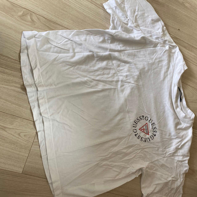 GUESS(ゲス)のGUESS Tシャツ レディースのトップス(Tシャツ(半袖/袖なし))の商品写真