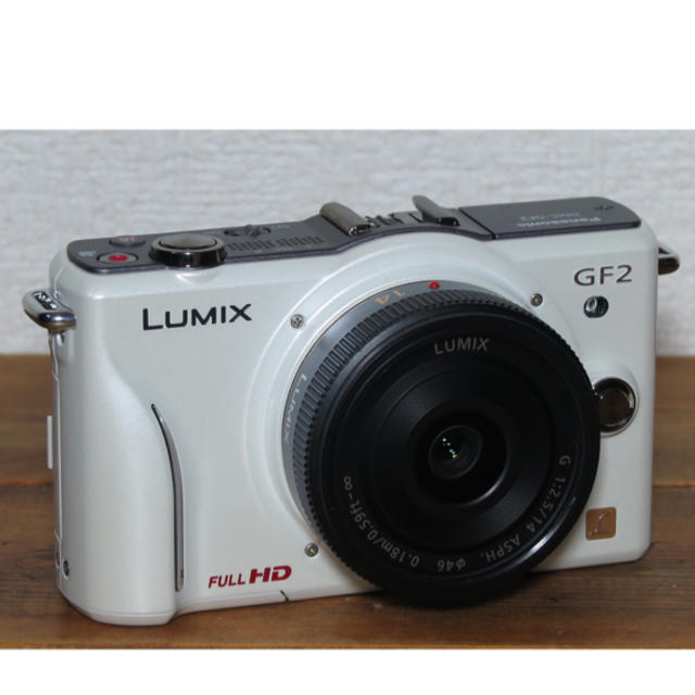 LUMIX GF-2 白 14mm F2.5 美品