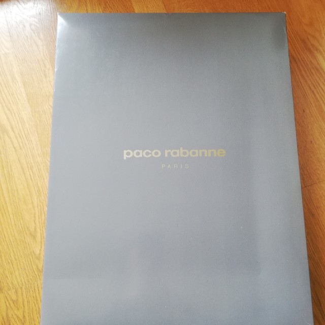 paco rabanne(パコラバンヌ)のpaco rabanne 綿毛布 インテリア/住まい/日用品の寝具(毛布)の商品写真