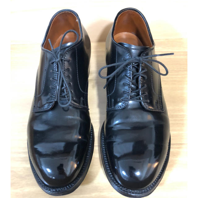 Alden(オールデン)の【お値引き応相談】US7 オールデンプレーントゥ コードバン黒 メンズの靴/シューズ(ドレス/ビジネス)の商品写真