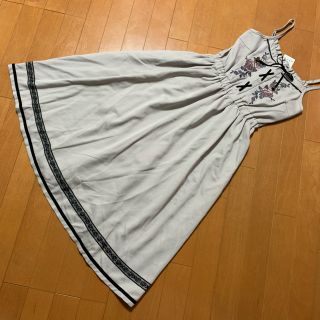 アクシーズファム(axes femme)の新品☆ アクシーズファムポエティックの刺繍ロングキャミワンピース(ロングワンピース/マキシワンピース)