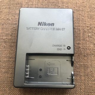 ニコン(Nikon)のNIKON MH27(バッテリー/充電器)