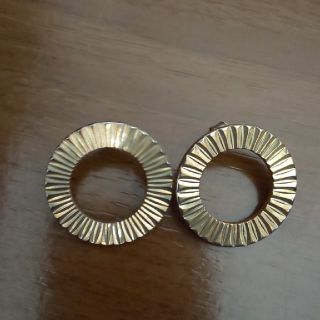 ゴールドピアス(ピアス)