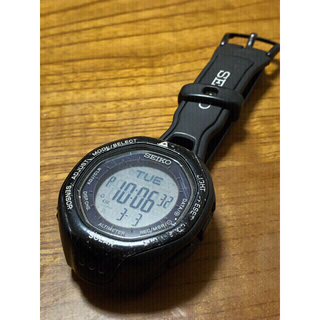 セイコー(SEIKO)の腕時計　(SEIKO アルピニスト）(腕時計(デジタル))