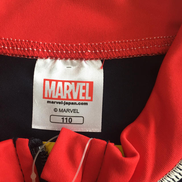 MARVEL(マーベル)の新品☆ラッシュガード　マーベル　スパイダーマン　110  レッド キッズ/ベビー/マタニティのキッズ服男の子用(90cm~)(水着)の商品写真