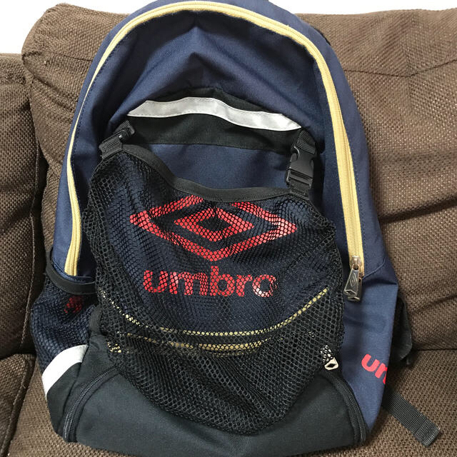 UMBRO(アンブロ)のアンブロ　リュック スポーツ/アウトドアのサッカー/フットサル(その他)の商品写真