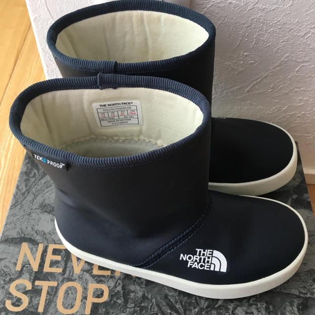 THE NORTH FACE(ザノースフェイス)のsiomiさま専用 キッズ/ベビー/マタニティのキッズ靴/シューズ(15cm~)(長靴/レインシューズ)の商品写真