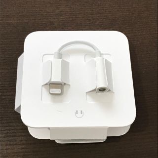 アップル(Apple)のiPhone 付属品 純正イヤホン変換アダプター 未使用(ヘッドフォン/イヤフォン)