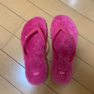 アグ(UGG)のUGG ファーサンダル 24cm(ビーチサンダル)