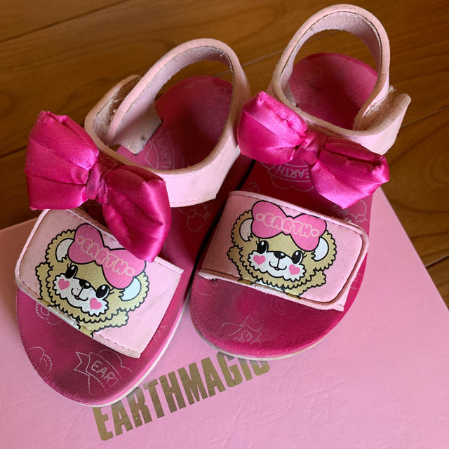 EARTHMAGIC(アースマジック)のアースマジック♡サンダル キッズ/ベビー/マタニティのキッズ靴/シューズ(15cm~)(サンダル)の商品写真