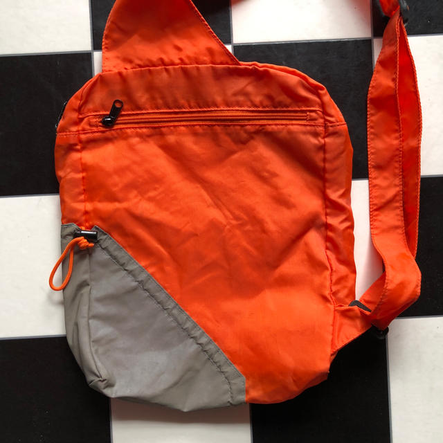 BREE(ブリー)のBREE ショルダー　コンパクト メンズのバッグ(ショルダーバッグ)の商品写真