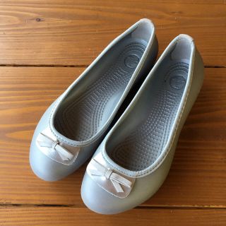 クロックス(crocs)のクロックス W6 シルバー マリンディ(サンダル)