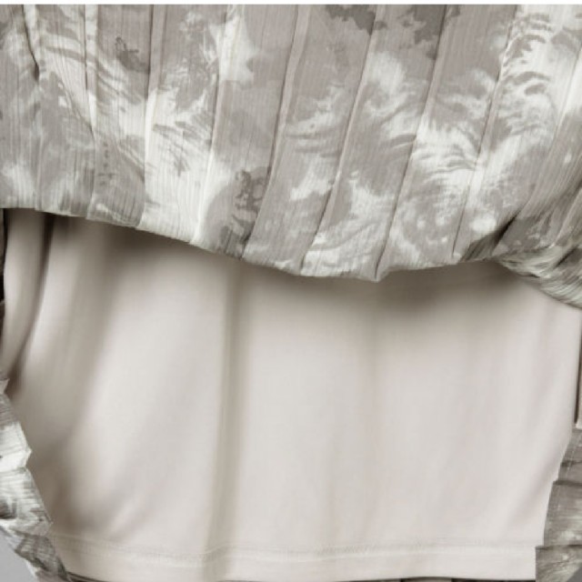 JEANASIS(ジーナシス)のジーナシス タイダイプリーツスカート グレー レディースのスカート(ロングスカート)の商品写真