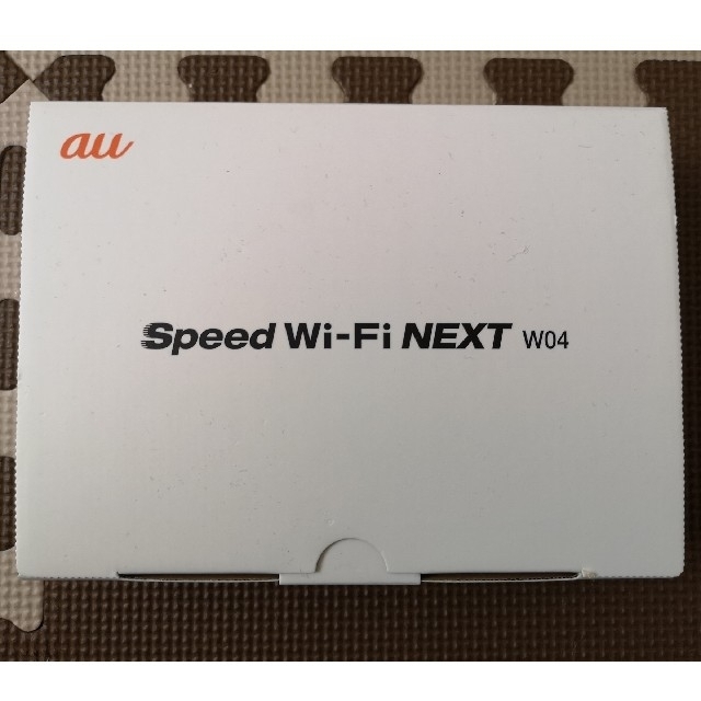 au(エーユー)のSpeed Wi-Fi NEXT W04 スマホ/家電/カメラのPC/タブレット(PC周辺機器)の商品写真