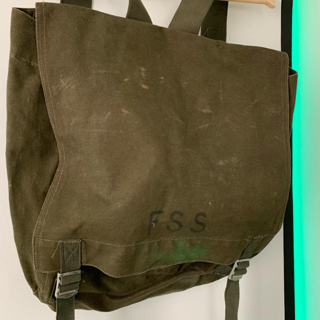 軍　バッグ　ショーケース　セット エンタメ/ホビーのミリタリー(戦闘服)の商品写真