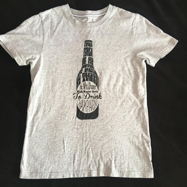 シャンパン Tシャツ 食品/飲料/酒の酒(シャンパン/スパークリングワイン)の商品写真