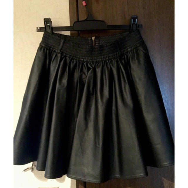 LOWRYS FARM(ローリーズファーム)のレザースカート☆ レディースのスカート(ひざ丈スカート)の商品写真