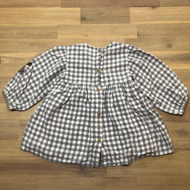 ZARA KIDS(ザラキッズ)のZARA ベビー ワンピース 86 キッズ/ベビー/マタニティのキッズ服女の子用(90cm~)(ワンピース)の商品写真