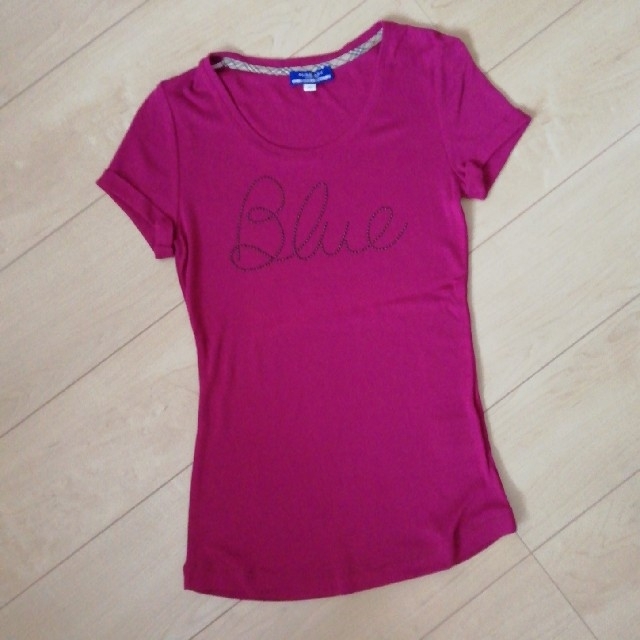 BURBERRY BLUE LABEL(バーバリーブルーレーベル)のBURBERRY BLUE LABEL Ｔシャツ　美品 レディースのトップス(Tシャツ(半袖/袖なし))の商品写真