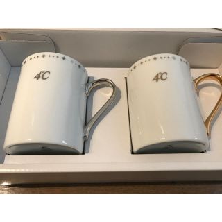 ヨンドシー(4℃)の【新品】4℃ ペアマグカップ　(グラス/カップ)