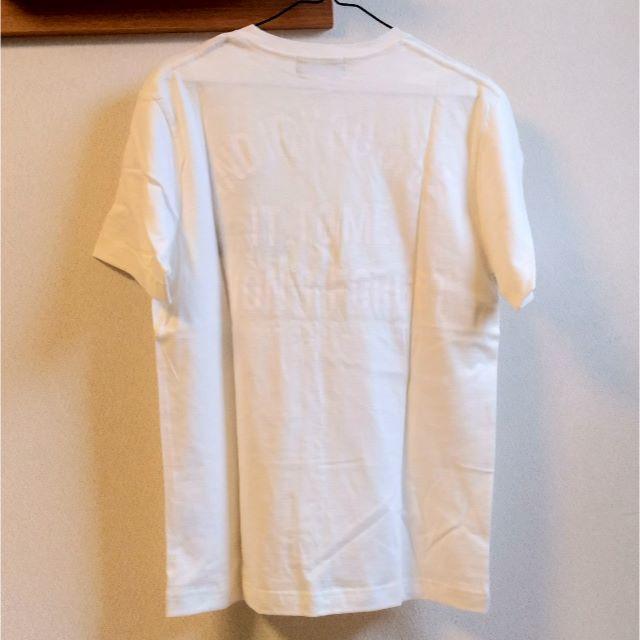 AZUL by moussy(アズールバイマウジー)のAZUL Tシャツ メンズ ホワイト Mサイズ【未使用】 メンズのトップス(Tシャツ/カットソー(半袖/袖なし))の商品写真