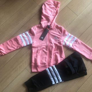 アディダス(adidas)のadidas(ジャケット/上着)