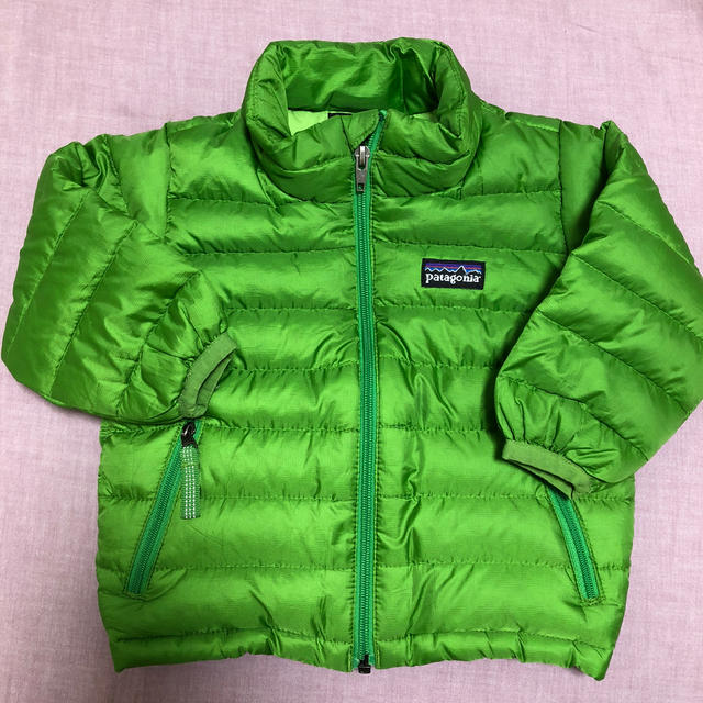 patagonia(パタゴニア)のパタゴニア ダウンジャケット ベビー 6m  キッズ/ベビー/マタニティのベビー服(~85cm)(ジャケット/コート)の商品写真