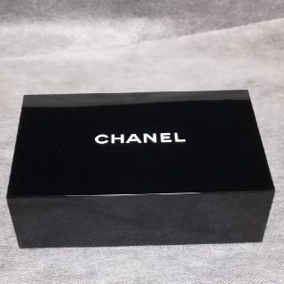 シャネル(CHANEL)のCHANEL  ミラー付き♡ジュエリーボックス  非売品(小物入れ)