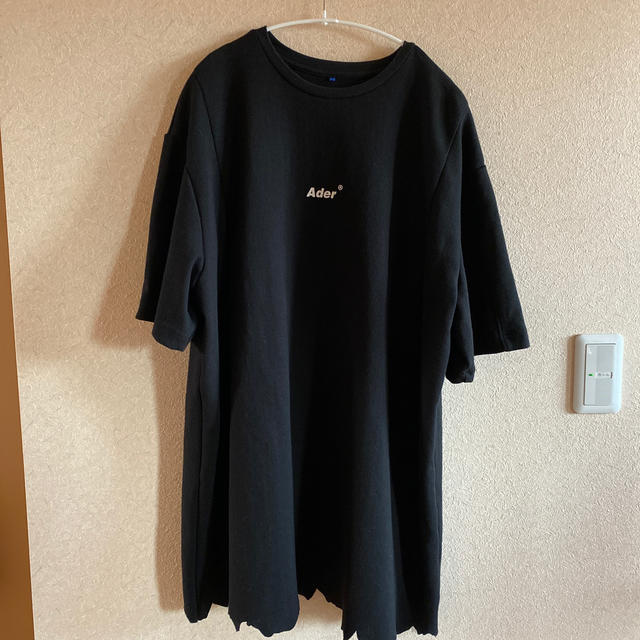 ADERERROR cinder line tシャツ メンズのトップス(Tシャツ/カットソー(半袖/袖なし))の商品写真