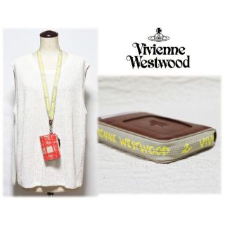 ヴィヴィアンウエストウッド(Vivienne Westwood)の新品【Vivienne ヴィヴィアン ウエストウッド】本革 ストラップ 定期入れ(名刺入れ/定期入れ)