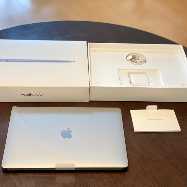 Apple(アップル)のMacBook Air 2020 Core i5 USキーボードカバー付き スマホ/家電/カメラのPC/タブレット(ノートPC)の商品写真