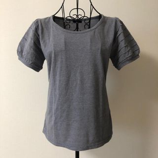 Tシャツ　トップス　カットソー(Tシャツ(半袖/袖なし))