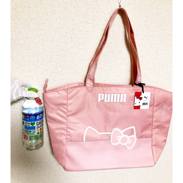 PUMA(プーマ)の新品未使用　PUMA ラージショッパー　送料無料 レディースのバッグ(トートバッグ)の商品写真