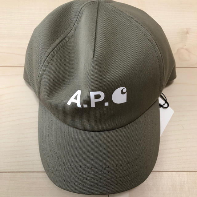 A.P.C(アーペーセー)の【完売商品】APC carharrt wip コラボ　ベースボールキャップ　56 メンズの帽子(キャップ)の商品写真