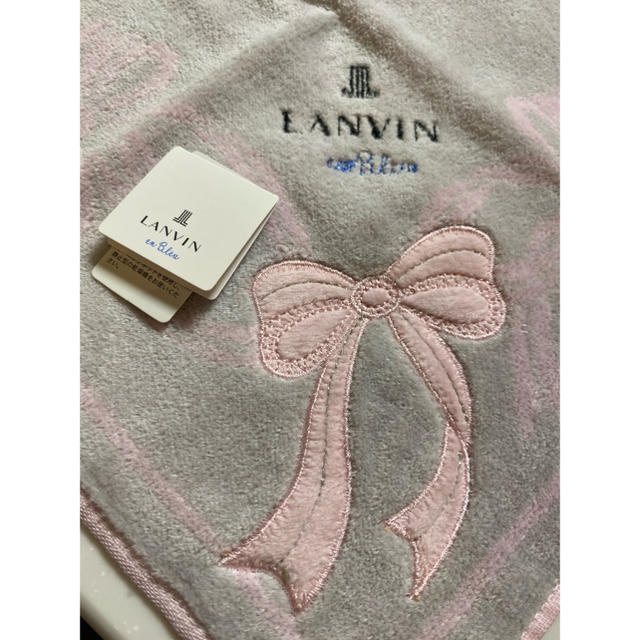 LANVIN en Bleu(ランバンオンブルー)の新品 LANVINenBleu ハンドタオル レディースのファッション小物(ハンカチ)の商品写真