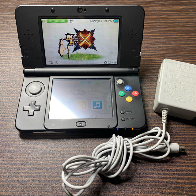 ニンテンドー3DS(ニンテンドー3DS)のNewニンテンドー3DS(ブラック)値段交渉中！ エンタメ/ホビーのゲームソフト/ゲーム機本体(携帯用ゲーム機本体)の商品写真