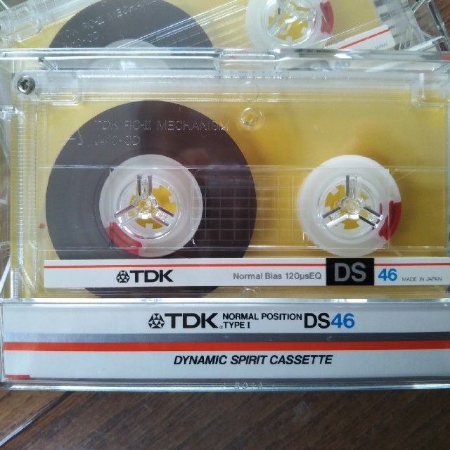 TDK(ティーディーケイ)のカセットテープ　TDK  DS46    ３本 スマホ/家電/カメラのオーディオ機器(その他)の商品写真