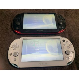 プレイステーションヴィータ(PlayStation Vita)のvita 2台　セット　送料無料(携帯用ゲーム機本体)