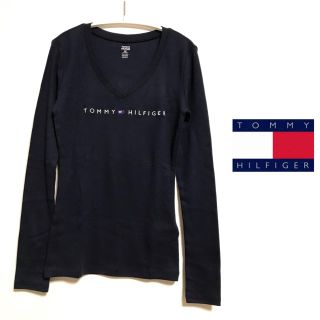 トミーヒルフィガー(TOMMY HILFIGER)のトミーフィルフィガー　長袖　カットソー(カットソー(長袖/七分))