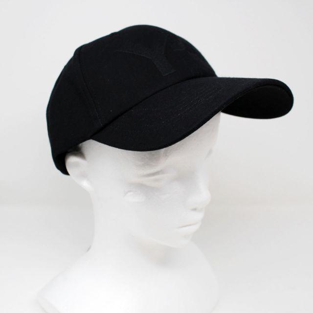 Y-3(ワイスリー)の新品 2020SS Y-3 Logo CAP 黒 メンズの帽子(キャップ)の商品写真