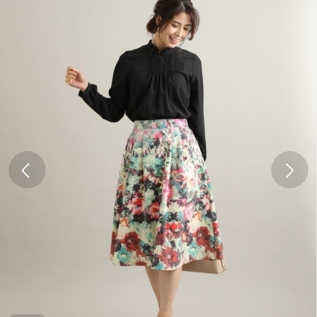ViS(ヴィス)のVis ヴィンテージフラワースカート レディースのスカート(ひざ丈スカート)の商品写真