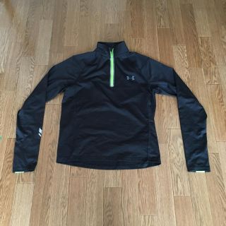 アンダーアーマー(UNDER ARMOUR)の【中古】メンズ　アンダーアーマー  長袖ハーフジップスポーツウェア（サイズ：S）(ウェア)