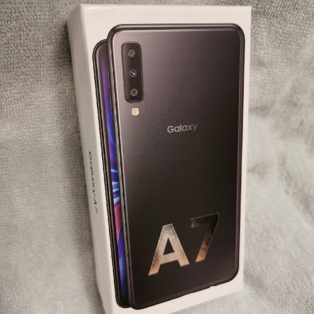 galaxy A7 64GB simフリー  ブラック スマホ/家電/カメラのスマートフォン/携帯電話(スマートフォン本体)の商品写真