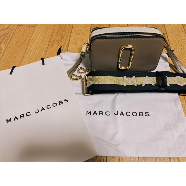 ショルダーバッグMARC JACOBS snapshot